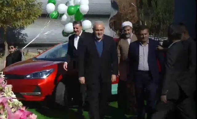 ۸۸ خودروی تمام برقی به تاکسیرانی تحویل داده شد

