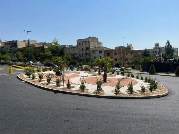 بهبود منظر شهری بلوار ایثارگران با اجرای طرح  زری اسکیپینگ