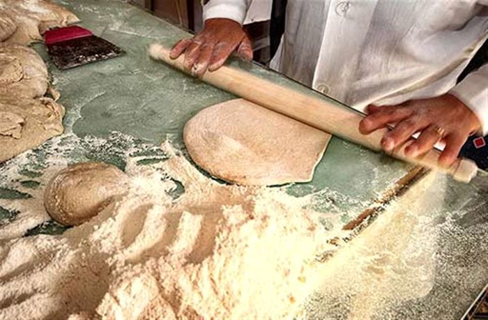 نان گران نمی شود