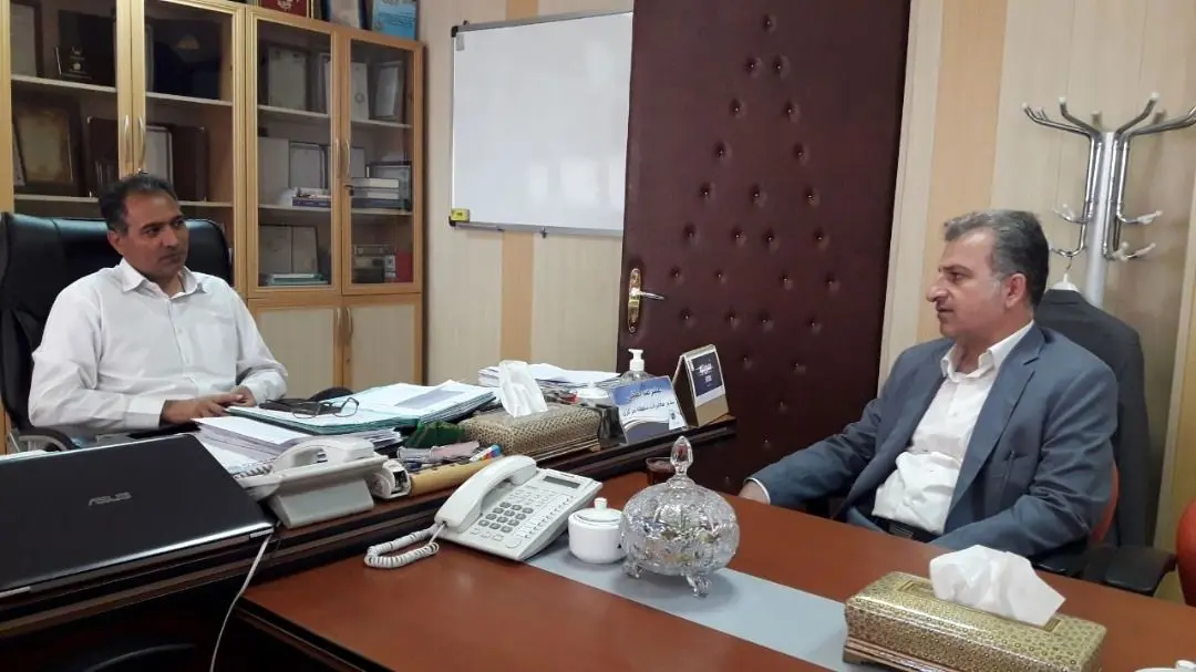 دیدار مدیر مخابرات منطقه مرکزی با مدیر پست بانک استان