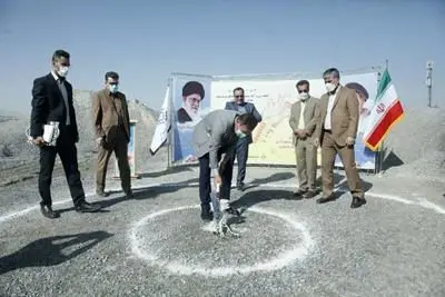 کلنگ زنی و شروع بکار رسمی پروژه تقاطع غیرهمسطح میدان امام حسین(ع)