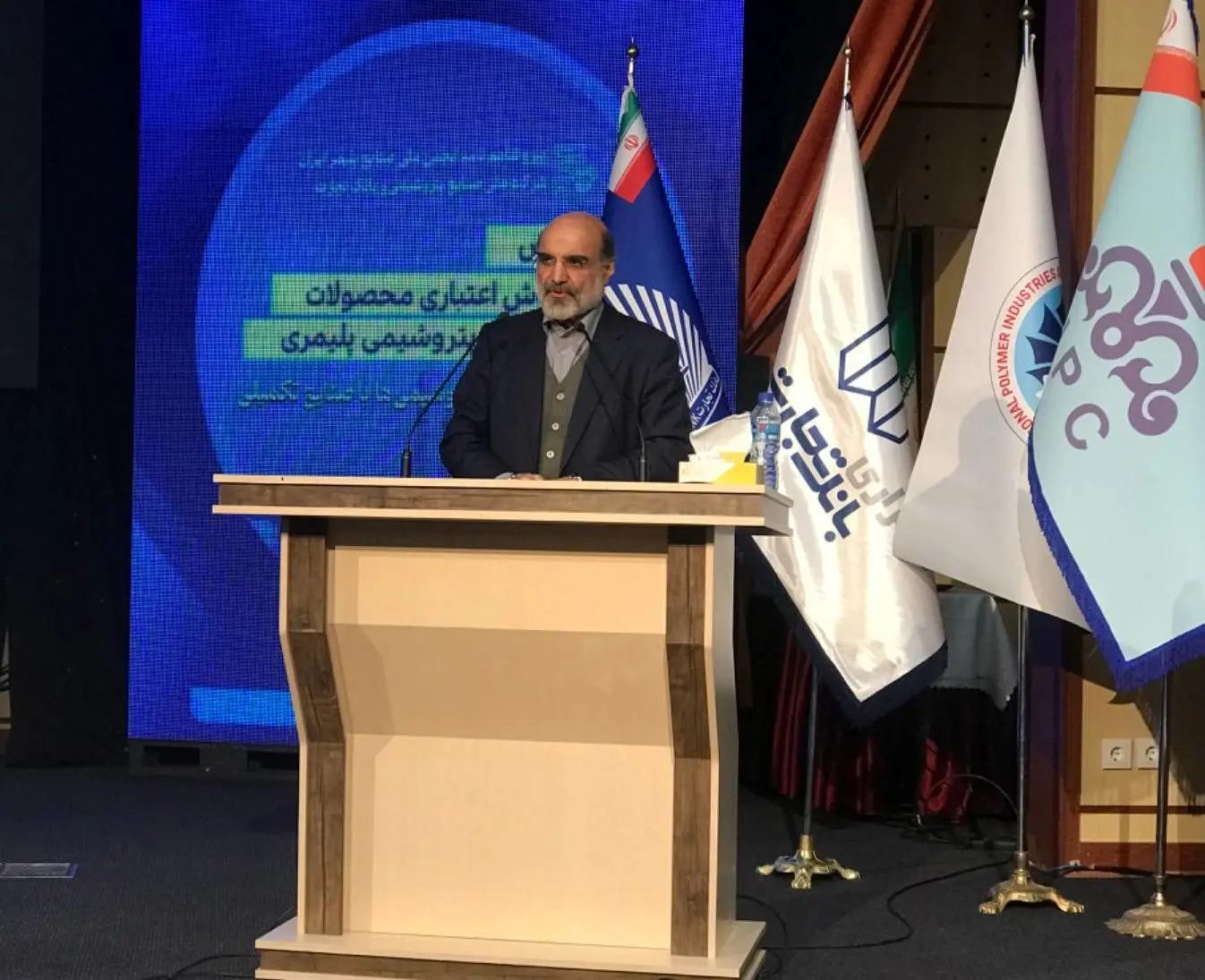 موتور پرقدرت توسعه صنعت پتروشیمی هستیم