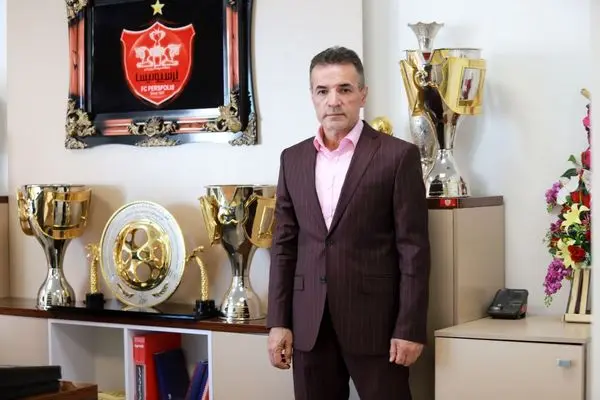 کتوشلوار ۱۷ میلیونی آقای مدیرعامل از جیب پرسپولیس! + عکس