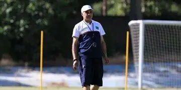 پرکاس سرمربی صنعت نفت آبادان شد