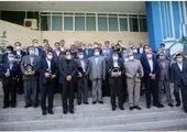 تقدیر وتشکر کارگران چادرملو از مدیر عامل