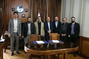 قرارداد احیاء یک حلقه چاه نفتی در منطقه عملیاتی سعادت‌آباد استان فارس امضا شد

