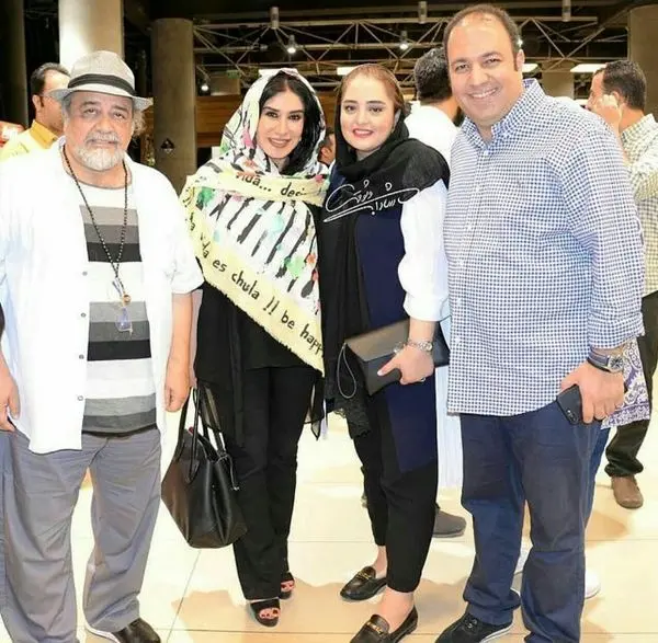 علی اوجی و نرگس محمدی در کنار محمدرضا شریفی نیا در یک مراسم+عکس