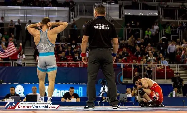 بهت حسن یزدانی پس از شکست مقابل دیوید تیلور آمریکایی + عکس