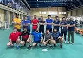 حضور اعضای تیم ملی اسکیت هاکی روی یخ آقایان در آزمون تجزیه و تحلیل گازهای تنفسی