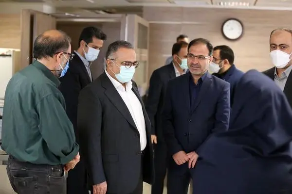 خدمت در صنعت آرامش آفرین بیمه ارزشمند است