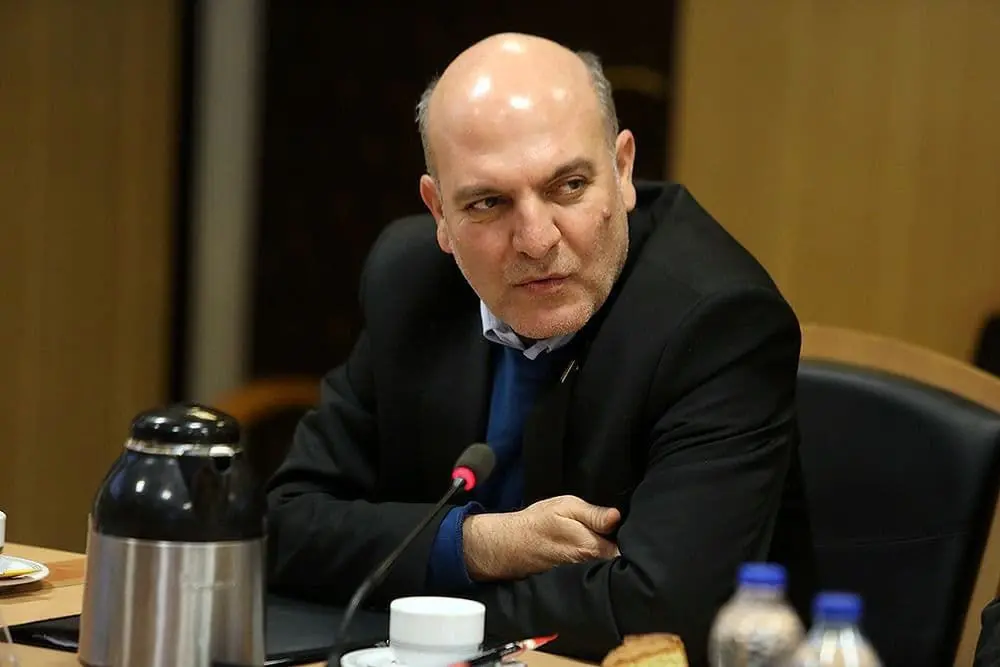 اختصاص ۱۲۰ غرفه برای استقرار دستفروشان و بساط‌گستران 

