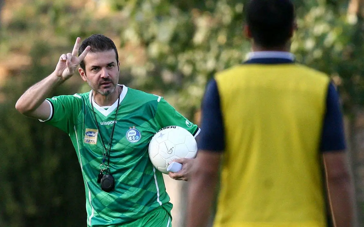 کنایه استراماچونی به مهاجمان استقلال