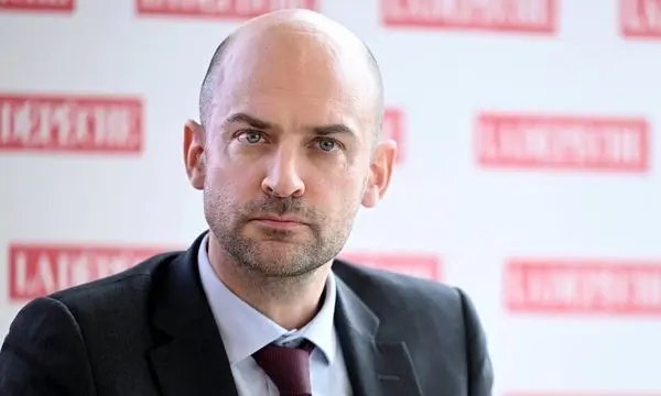 تلاش پاریس برای گره زدن گفت‌وگوهای تهران-واشنگتن به مسائل غیرهسته‌ای