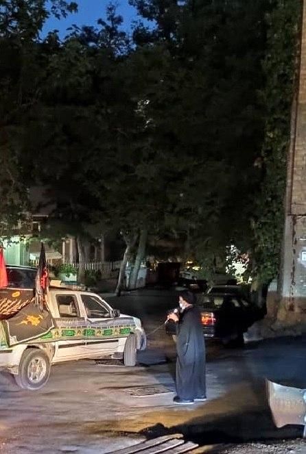 تکایای سیار عزاداری سالار شهیدان در محلات شمال تهران به راه افتاد


