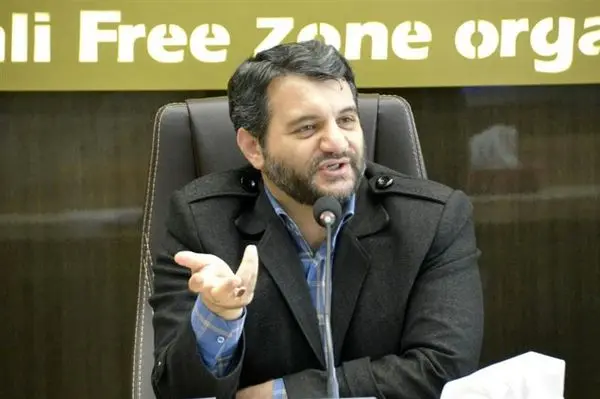 سرمایهگذاری و جهش صادراتی دو وظیفه اصلی مناطق آزاد در بخش تولید است