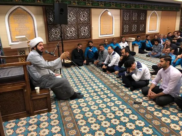 عزاداری کارکنان برج میلاد برای شهدای دشت کربلا
