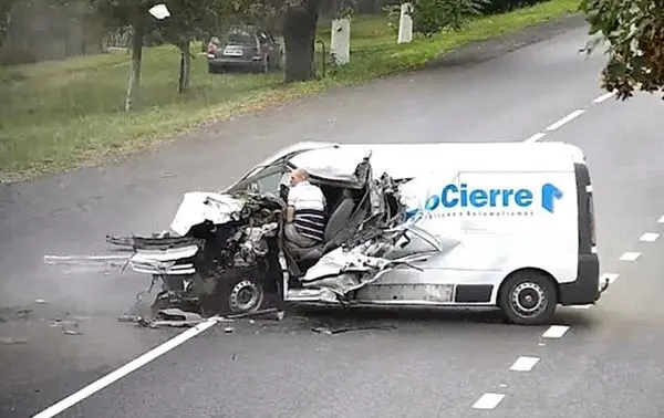 سرانجام رانندگی با حالت خواب آلودگی! + عکس