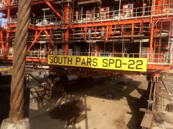 آغاز عملیات بارگیری سکوی 22 پارس جنوبی
