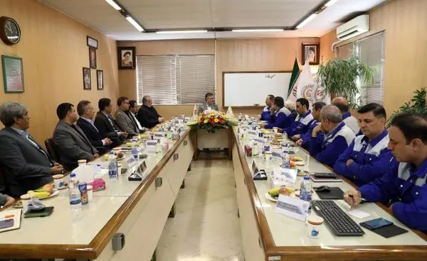 بازدید مدیرعامل بانک ملی ایران از اولین واحدصنعتی ذوب و تولیدکننده چدن در کشور