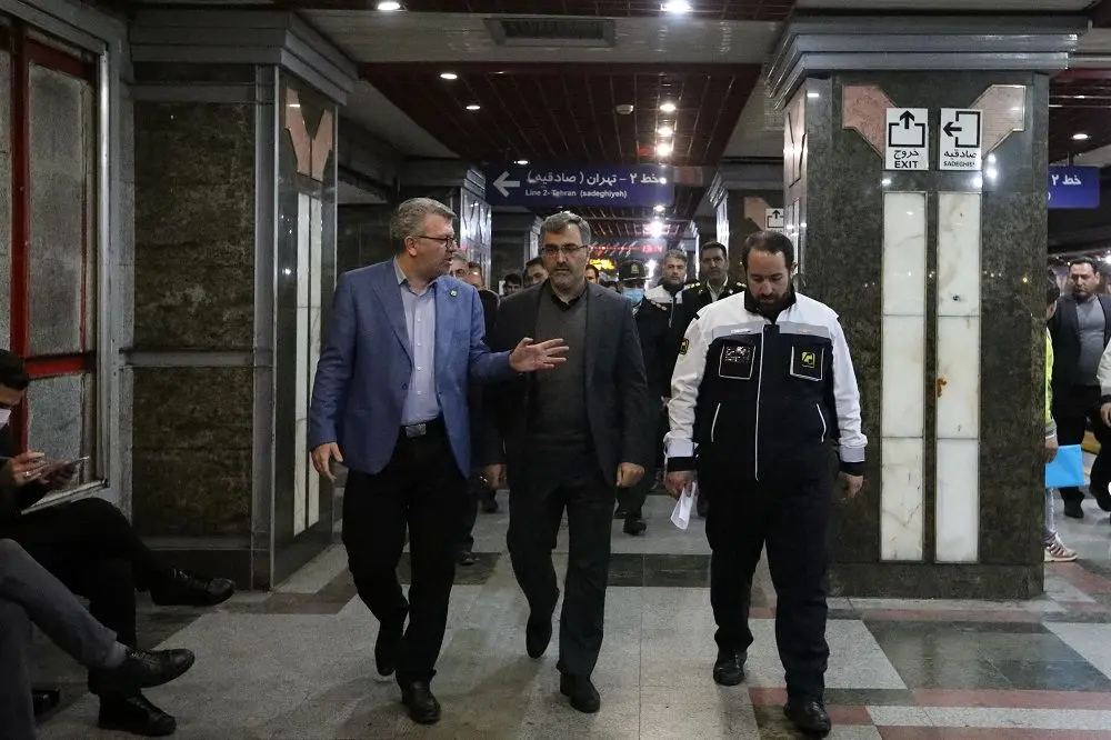 بازدید رئیس سازمان بازرسی شهرداری تهران از مترو
