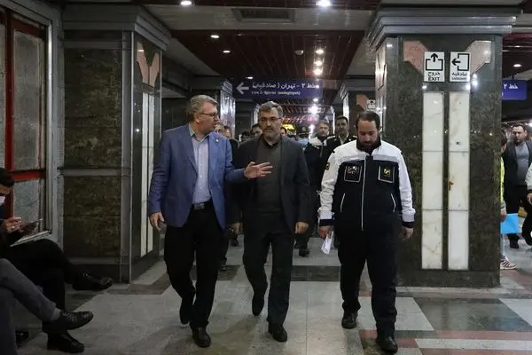 بازدید رئیس سازمان بازرسی شهرداری تهران از مترو