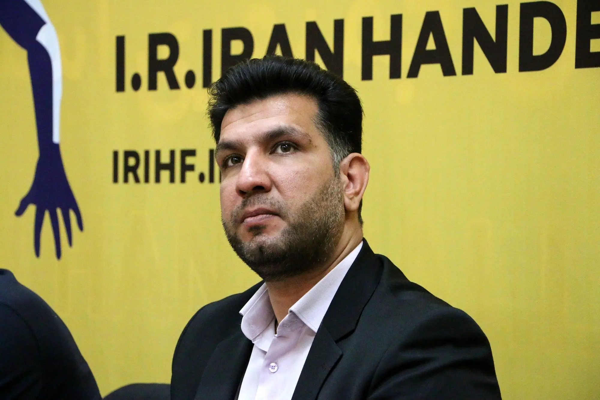 علیرضا پاکدل رئیس فدراسیون هندبال ماند
