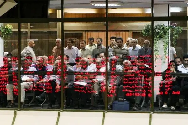 پالایشی و پتروشیمیها بورس را تکان دادند