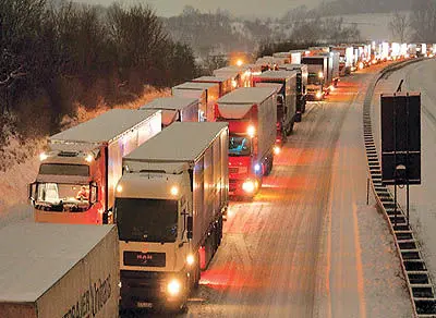 بانک تجارت به رانندگان ترانزیت ارز دولتی می‌دهد