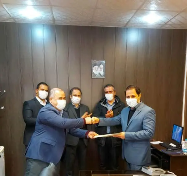 ظرفیت سردخانه 5000 تن و امکان نگهداری کالا در دو دمای بالای صفر و زیرصفر

