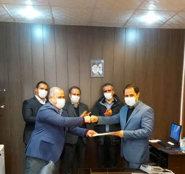 ظرفیت سردخانه 5000 تن و امکان نگهداری کالا در دو دمای بالای صفر و زیرصفر