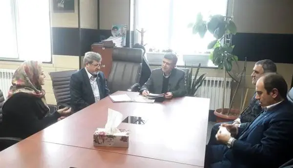 روند خدمات‌رسانی بیمه به زلزله‌زدگان ادامه خواهد داشت

