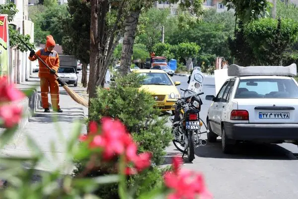 آغاز طرح فوریتی نگهداشت شهر در منطقه ۱۶