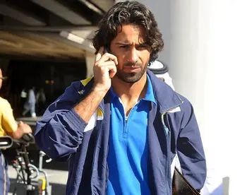 پیام اسطوره استقلال برای هوادار مجروح + عکس