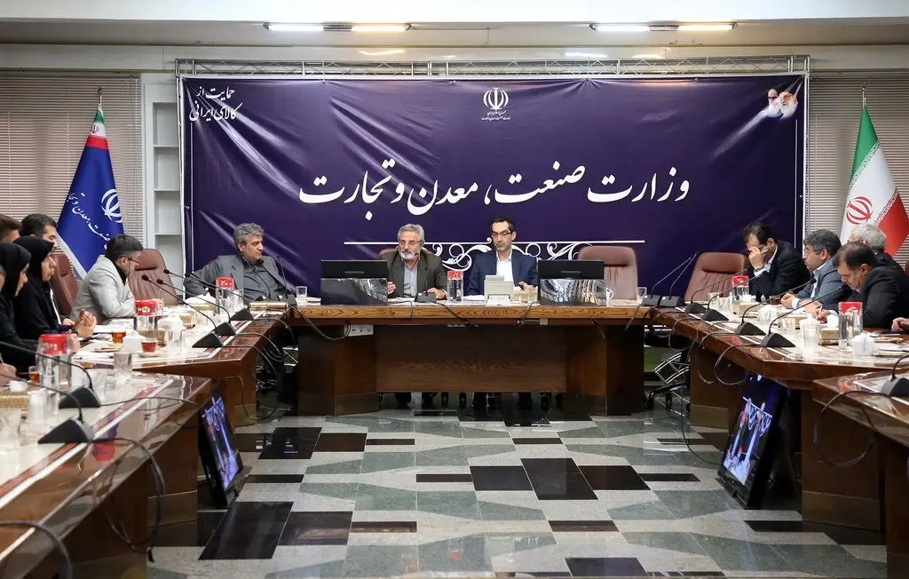 تدوین اولویت‌های سیاست‌گذاری در راستای پیشگیری از آسیب‌های اجتماعی