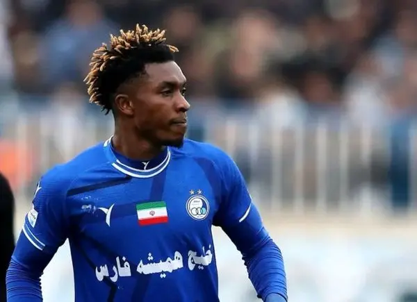 مهاجم خارجی استقلال به تیم ازبکستانی پیوست