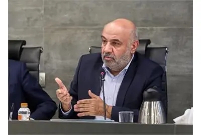 ضرورت بازنگری در آییننامههای تعیین مشاغل سخت و زیان آور با هدف بهبود محیط کار