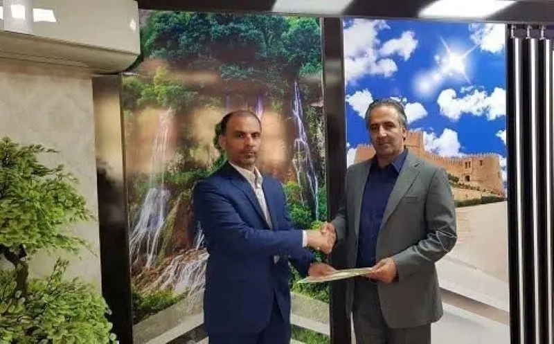 تقدیر از بانک مسکن استان لرستان در عمل به مسئولیت اجتماعی

