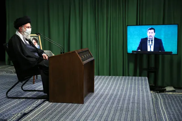 بدگویی و بدزبانی در جامعه باید جمع شود