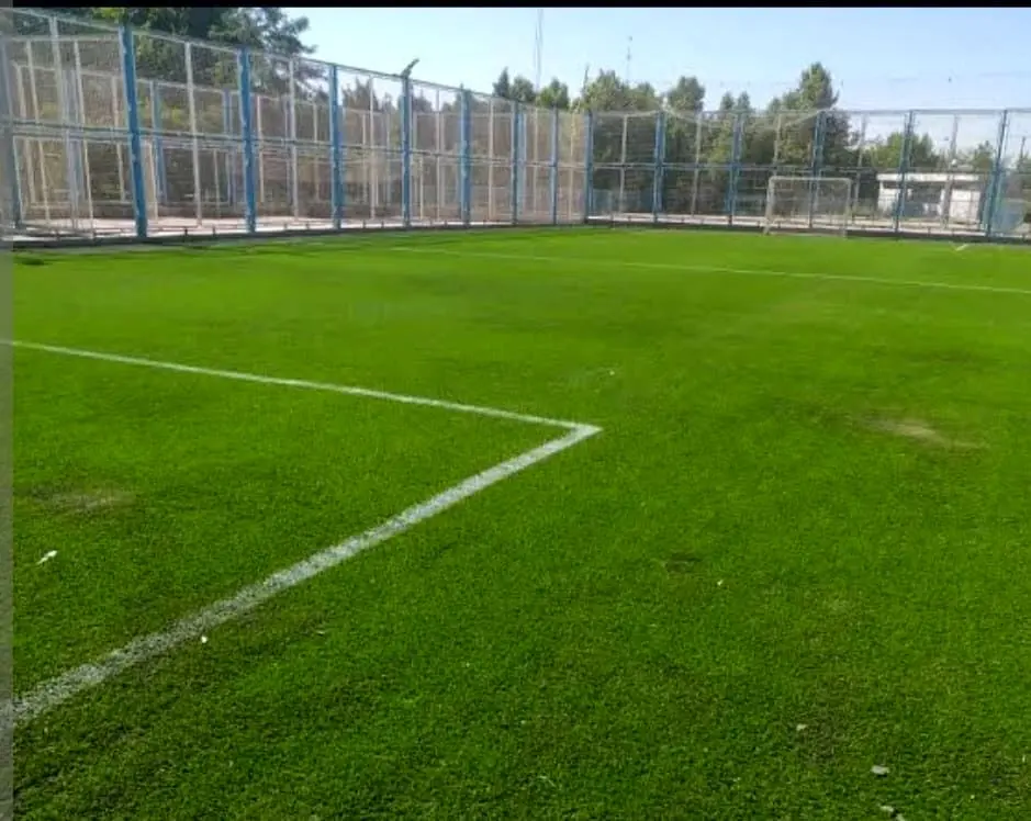 زمین‌های ورزشی منطقه 2 بهسازی می شود

