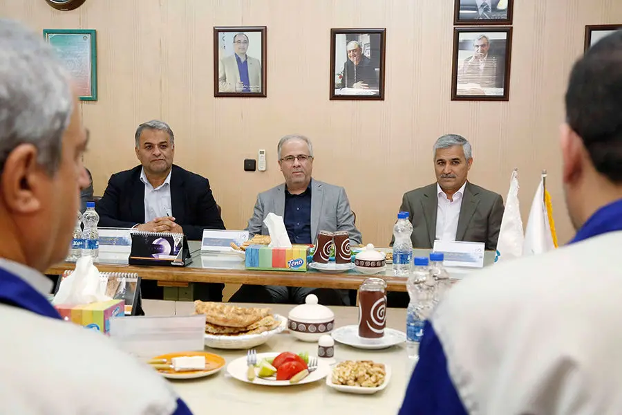 تولید دانش بنیان، رمز موفقیت صنایع داخلی است