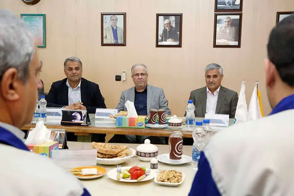 تولید دانش بنیان، رمز موفقیت صنایع داخلی است