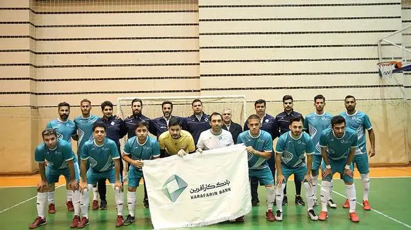 کارآفرین، شهر را در هم کوبید