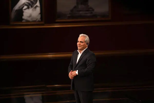 مهران مدیری به کشور بازگشت