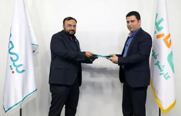 هوشمندسازی کسب و کار نمایندگان شرکت بیمه دی