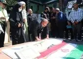 رییس جمهور: دشمنان و بدخواهان دنبال این هستند که اهداف و آرمان‌های امام راحل تحقق پیدا نکند


