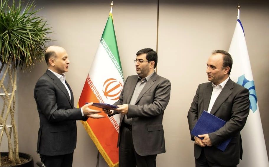 با حکم مهدی عبوری مدیرعامل هلدینگ گسترش نفت و گاز پارسیان منصوب شد
