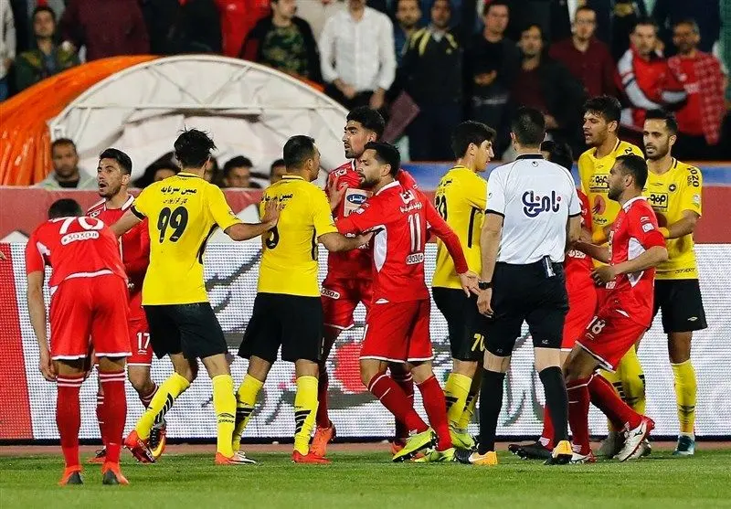 فوت یک هوادار در ورزشگاه آزادی هیچ‌ ارتباطی به درگیری‌ها ندارد