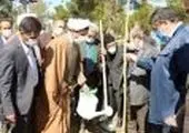  زنده نگهداشتن نام شهدا مایه تحکیم مبانی فرهنگ ایثار و شهادت است

