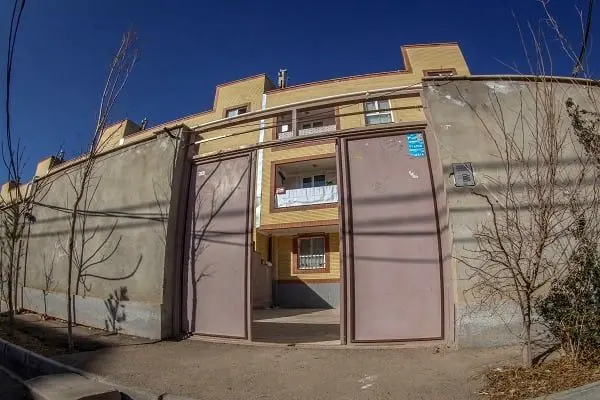 خیّر قمی 6 میلیارد و 750 میلیون ریال برای خانه دار شدن 4 مددجو کمک کرد.

