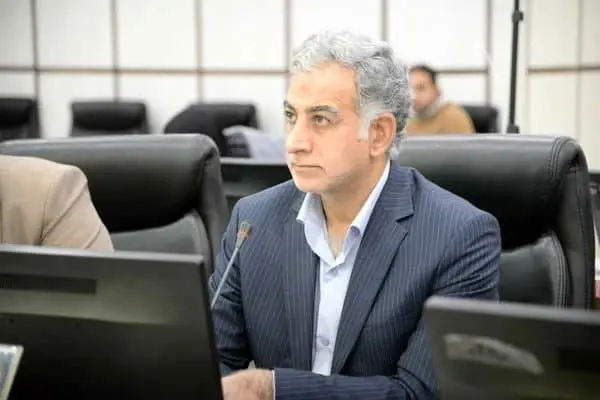 1833 هکتار از مساحت شهر اراک را بافت فرسوده، سکونت گاه های غیر رسمی و محلات ناهمگون تشکیل می دهد